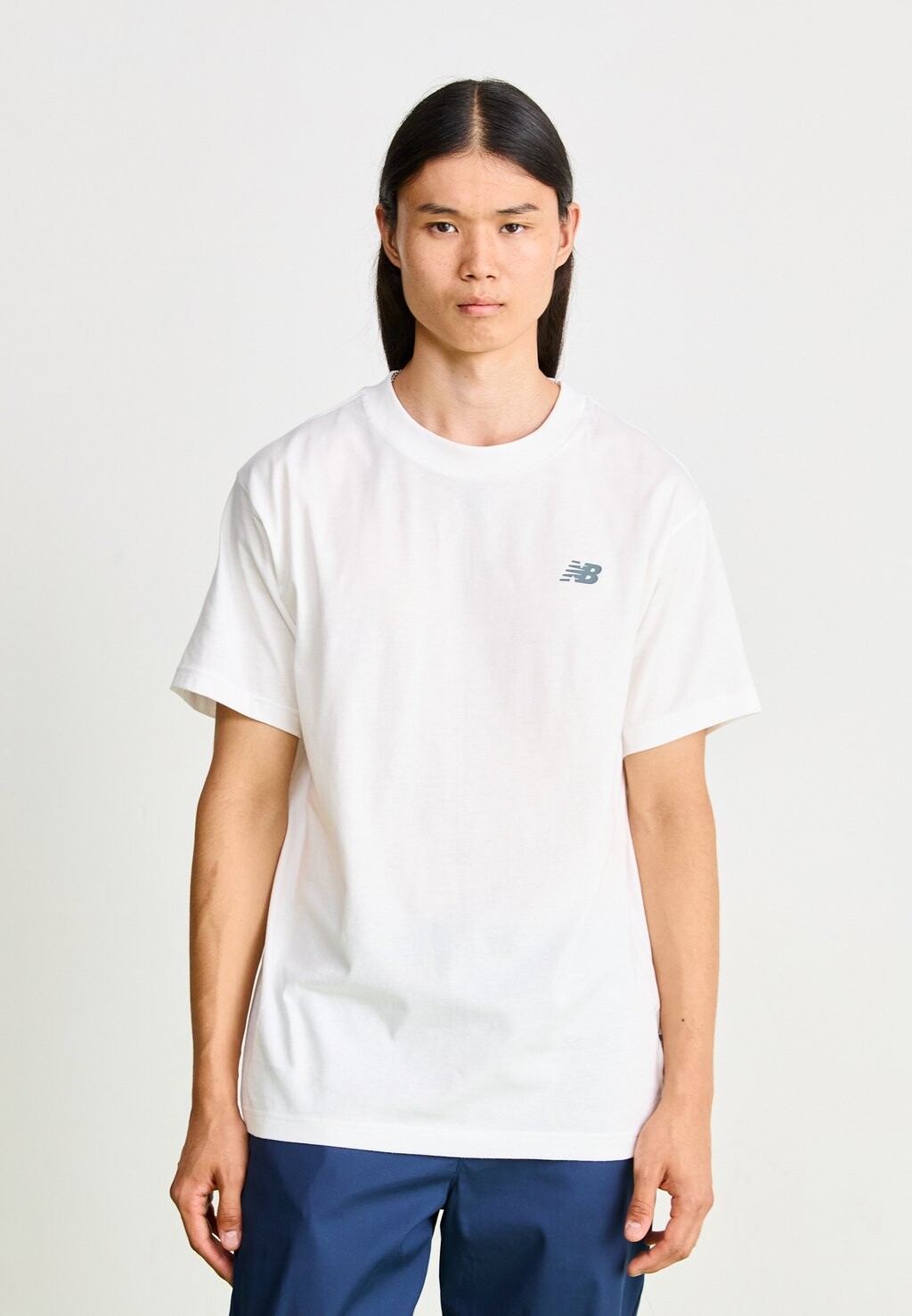 

Футболка с принтом LOGO RELAXED TEE New Balance, белый