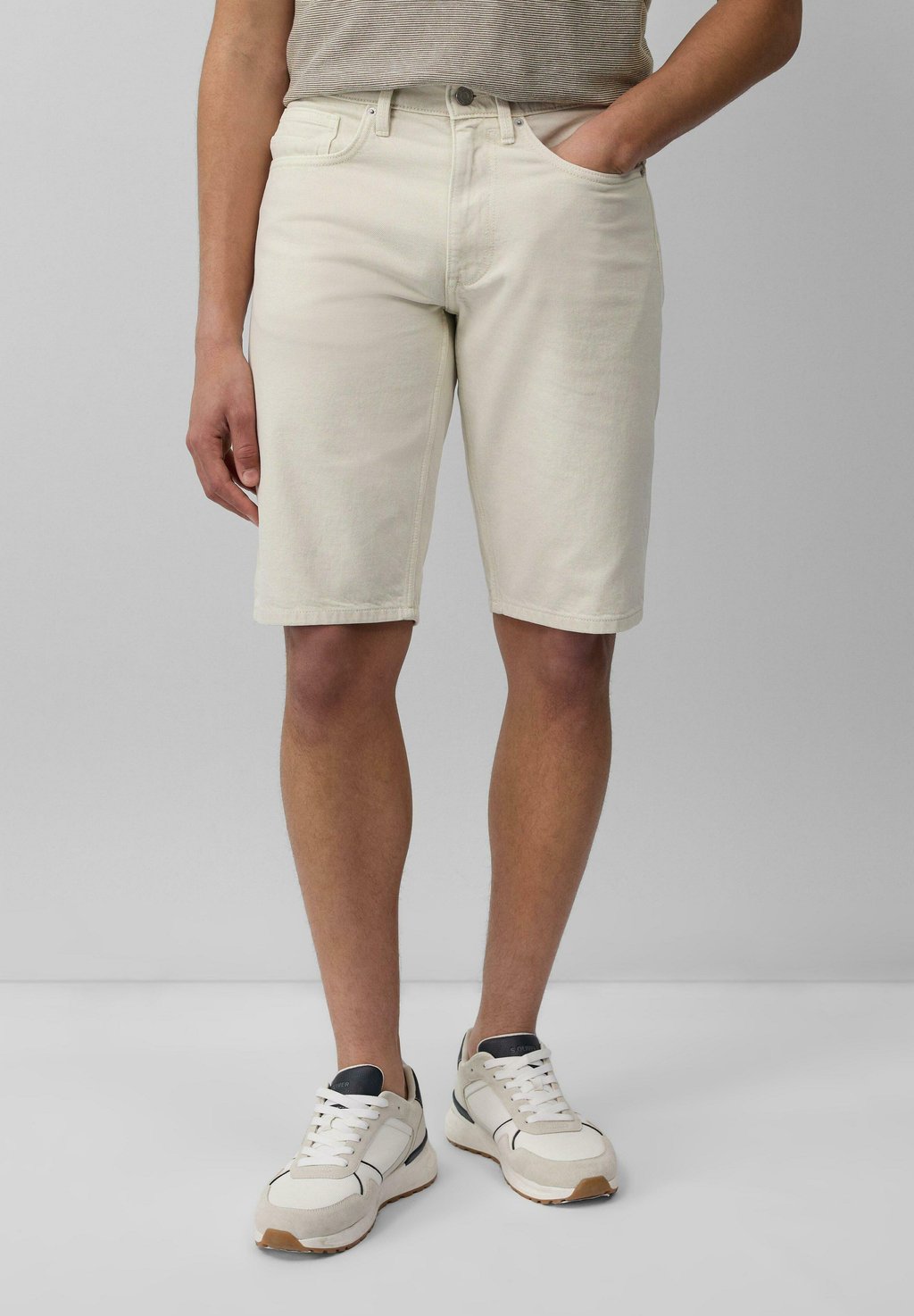 

Джинсовые шорты BERMUDA REGULAR FIT MID RISE s.Oliver, кремовый