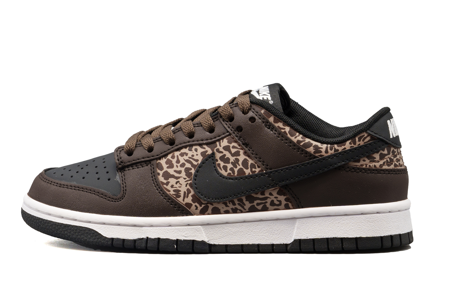 

Nike Dunk Cushioning, Wear Resistant Low top Skateboard Shoes Unisex Brown