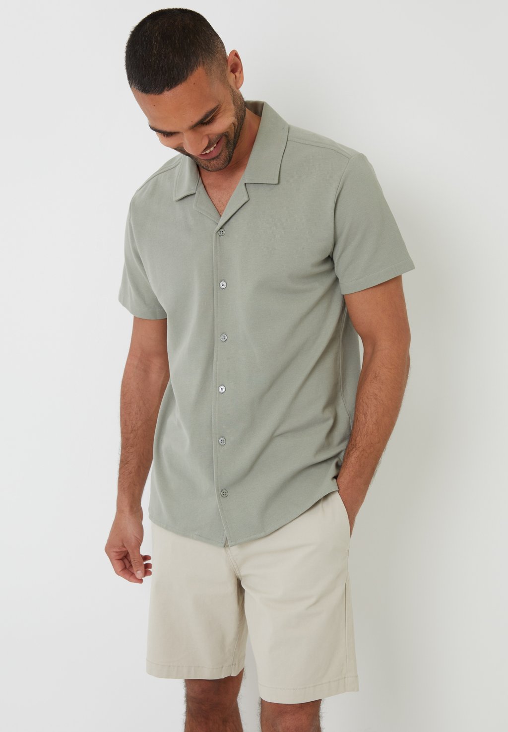 

Рубашка KAYLIAN Threadbare, зеленый