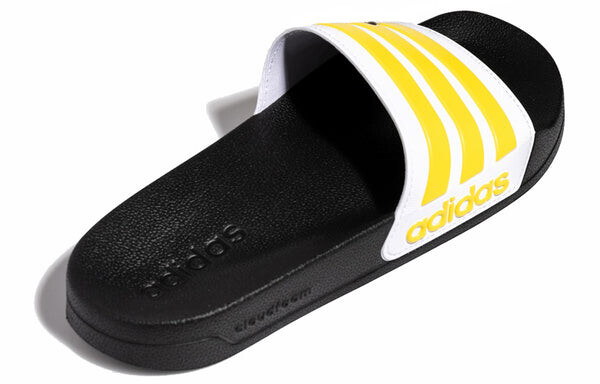 Тапочки pokmon x neo adilette shower waterproof shoe yellow Adidas, желтый — фото 3