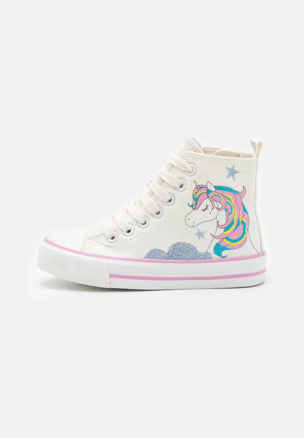 Высокие кроссовки Friboo, White