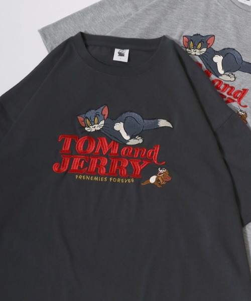 

TOM&JERRY Футболка оверсайз с коротким рукавом, с принтом и вышивкой Том и Джерри, черная