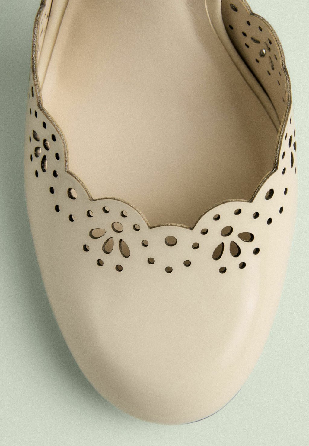 Классические туфли на каблуке REGULAR FIT - TABITHA SIMMONS X ORTON ROUND TOE LASER CUT DETAIL Next, бежевый — фото 3
