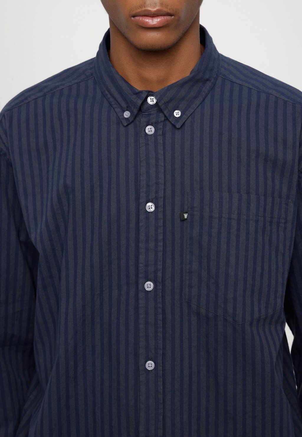 

Блузка на пуговицах DAY STRIPED SHIRT UNISEX Double A by Wood Wood, серый