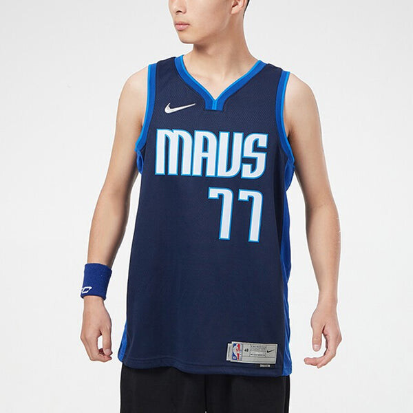 Футболка баскетбольная майка жилет nba retro fan edition версия dallas mavericks doncic № 77 Nike, синий — фото 3