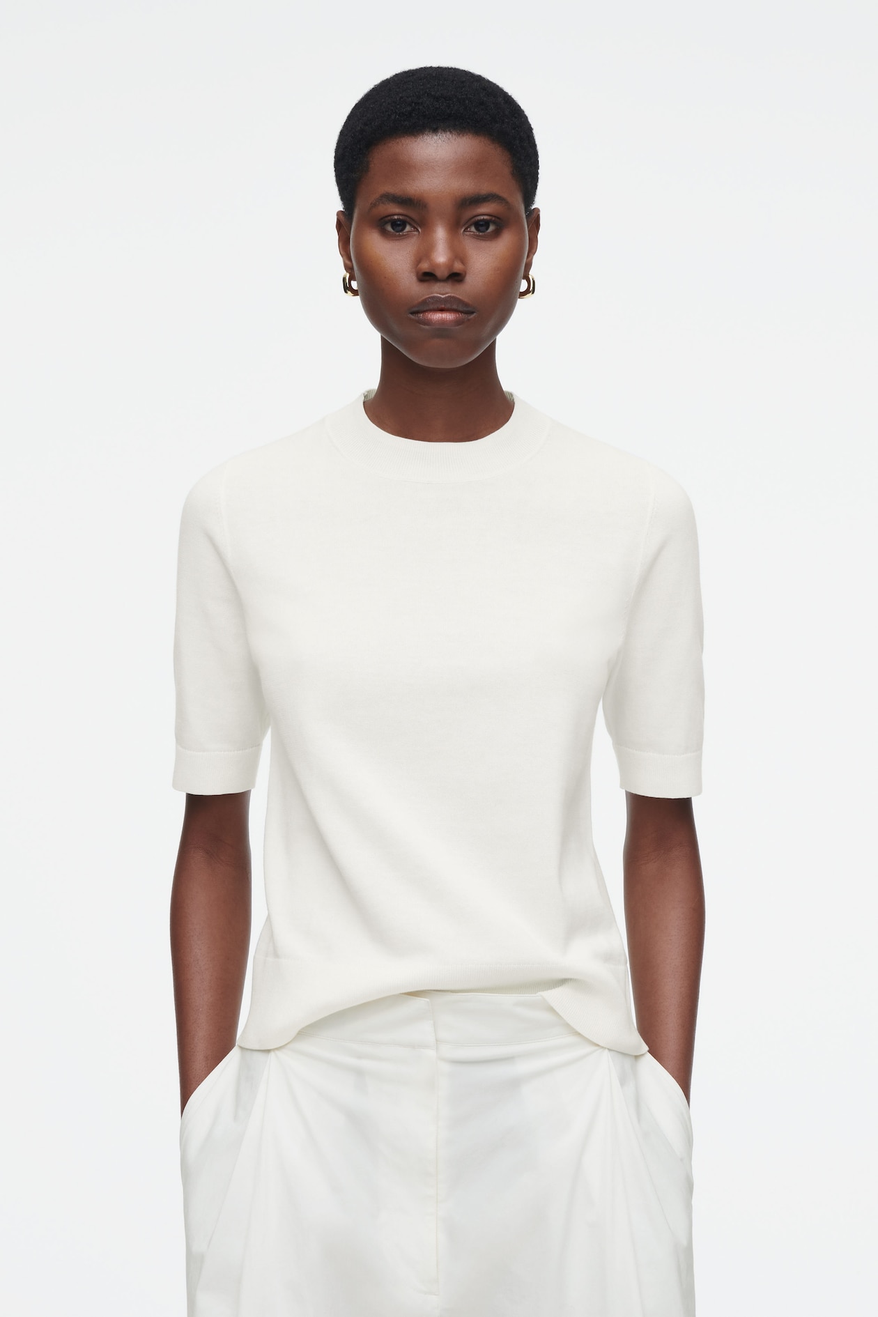 

Трикотажная футболка-regular fit COS, белый