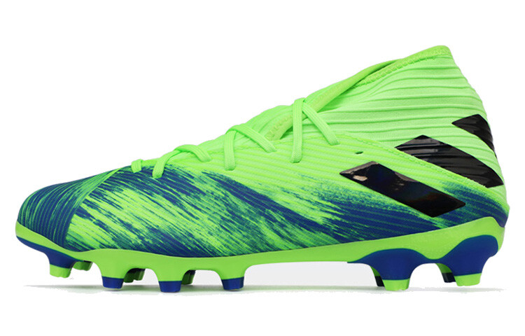 

Adidas Nemeziz Футбольная обувь Мужчины