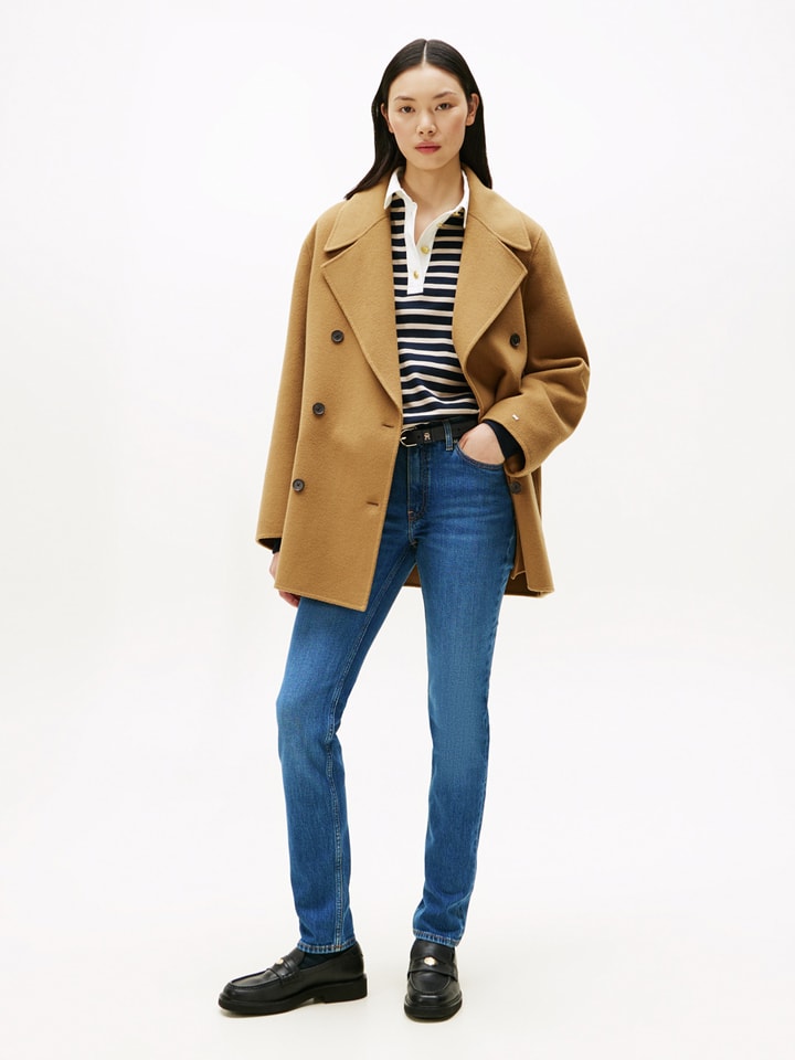 

Джинсы облегающего кроя синего цвета TOMMY JEANS