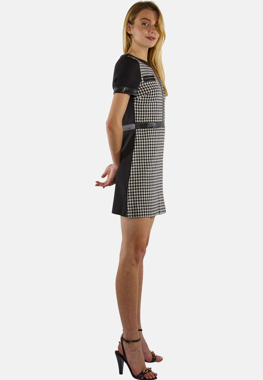 

Повседневное платье TOOche, черный