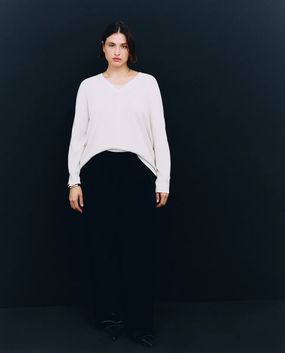 

Женский джемпер с V-образным вырезом Couchel, бежевый