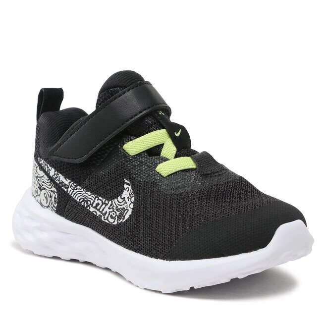 

Кроссовки Nike RevolutionNn, черный