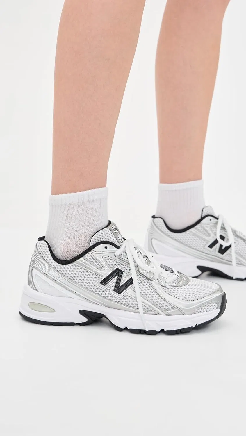 Кроссовки теннисные FuelCell 996 V4 New Balance, White/Metallic Silver 877 C — фото 3