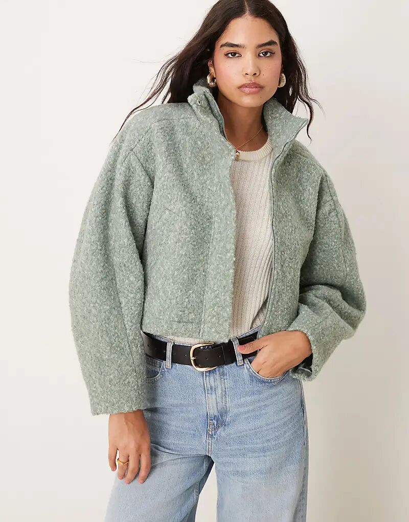 

Куртка-бомбер с воротником-стойкой из букле цвета шалфея ASOS DESIGN