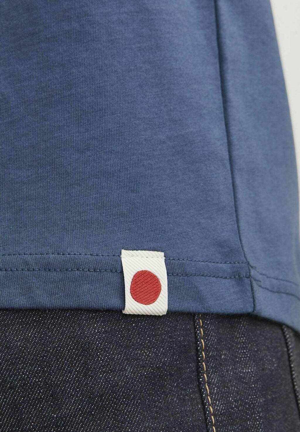 

Базовая футболка R.D.D. ROYAL DENIM DIVISION, синий