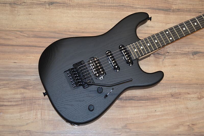 

Электрогитара Charvel PRO-MOD SAN DIMAS STYLE 1 HSS FR E SASSAFRAS 2022 - Black Sassafras