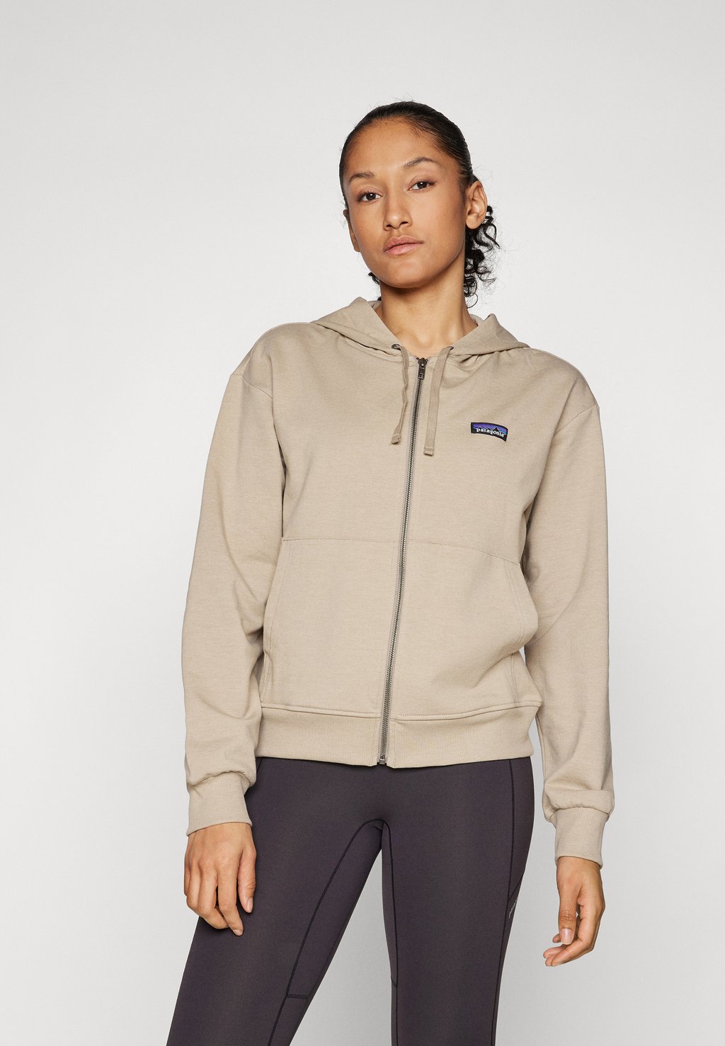 

Толстовка на молнии AHNYA FULL ZIP HOODY Patagonia, серый