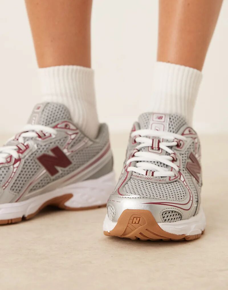 Кроссовки унисекс New Balance 740 серебристого и бордового цветов — фото 3