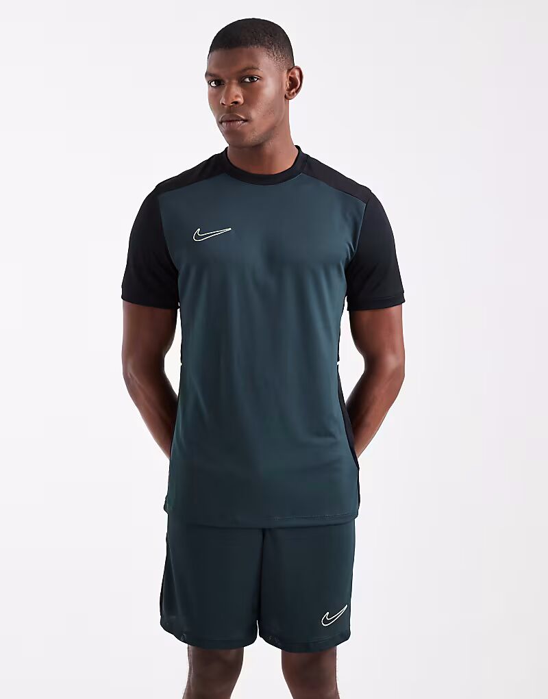 

Футболка Football Academy 25 Dri-FIT темно-зеленого цвета Nike Football