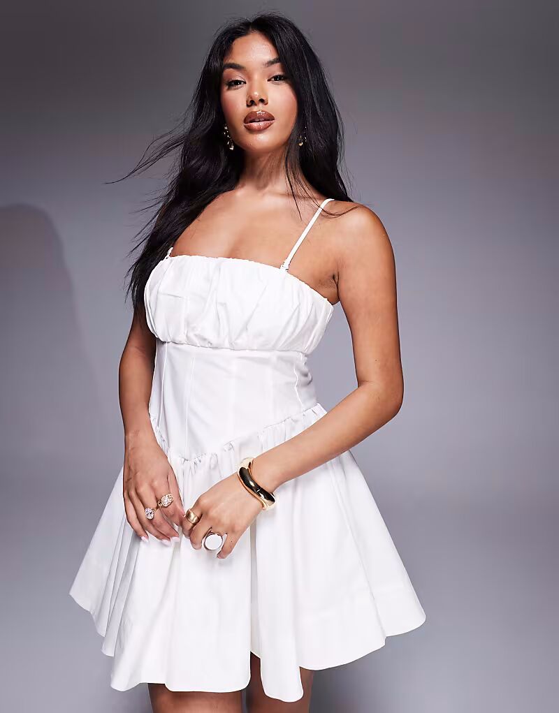 

Мини-платье-бандо с корсетом River Island белого цвета