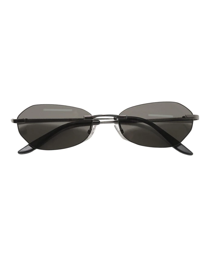 

Стильные солнцезащитные очки для элегантного образа Our Legacy, черный