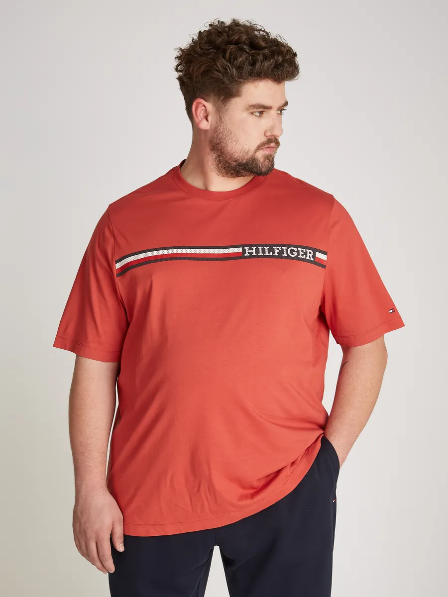 

Футболка Tommy Hilfiger Big & Tall "BT-CHEST STRIPE TEE-B", большие размеры, с вышивкой логотипа, красный