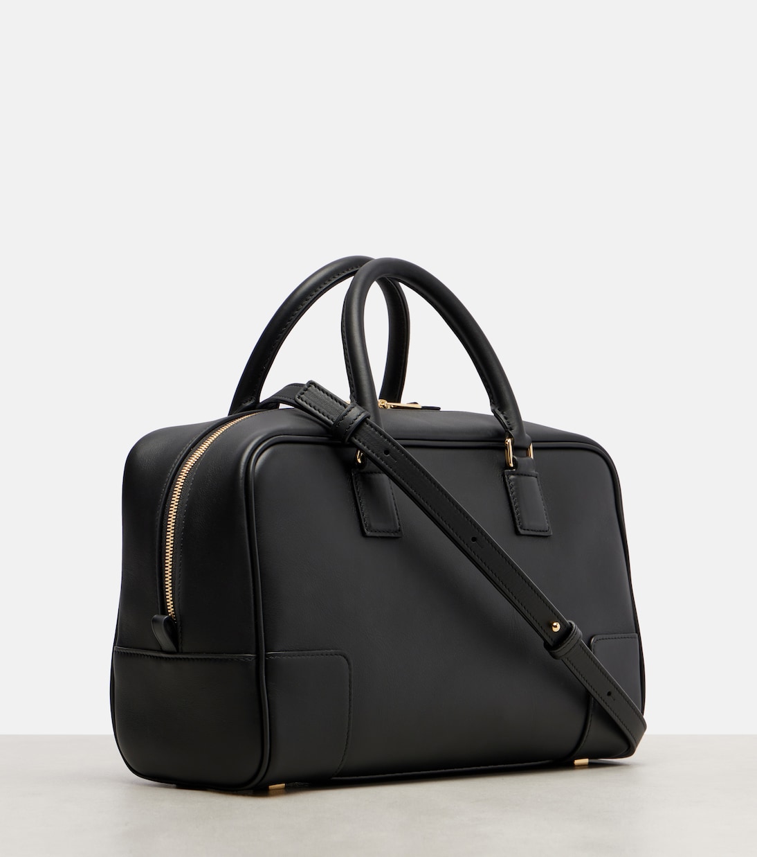 Кожаная сумка-тоут Amazona 28 Loewe, черный — фото 4