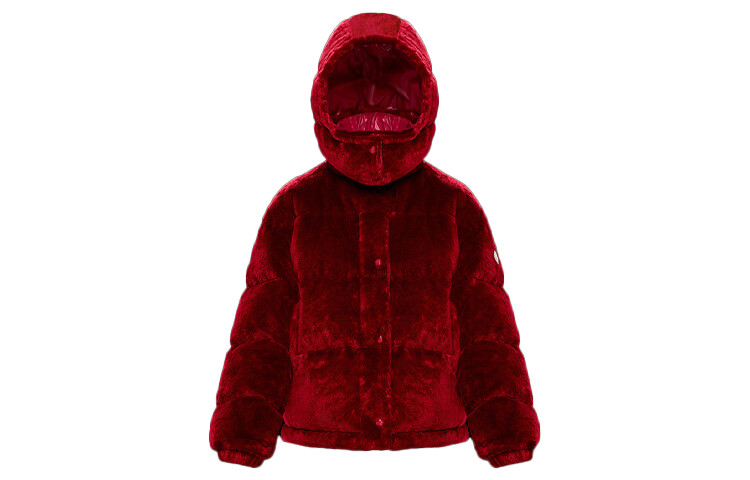

Пуховик женский красный Moncler