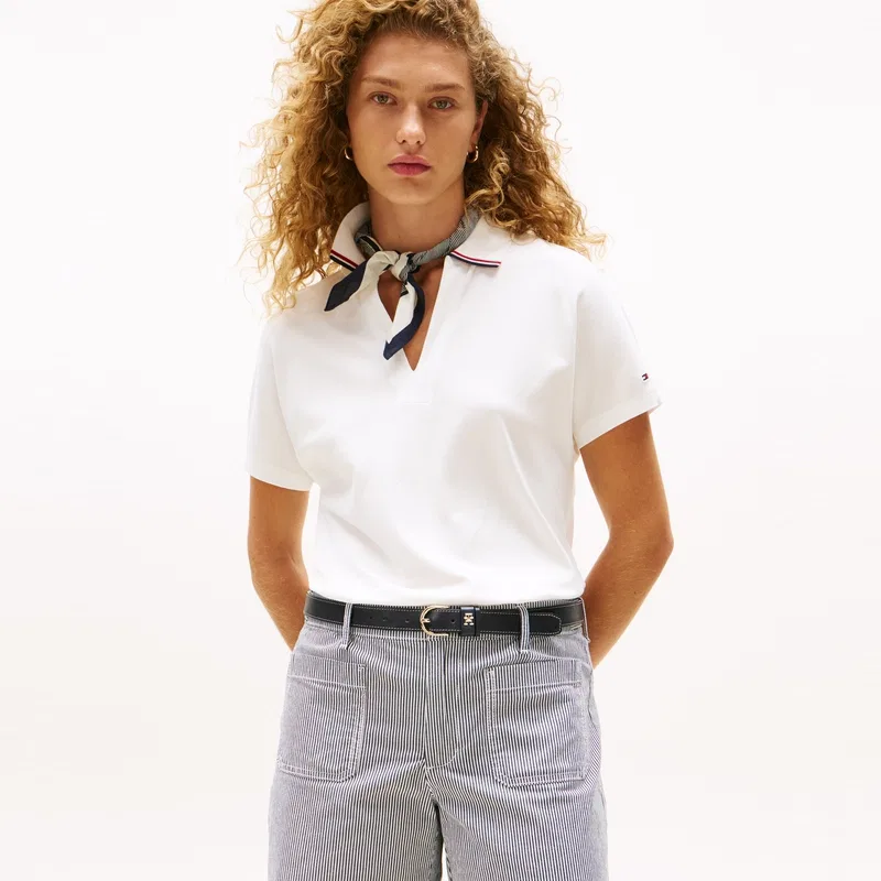 Футболка с V-образным вырезом Tommy Hilfiger белая — фото 4