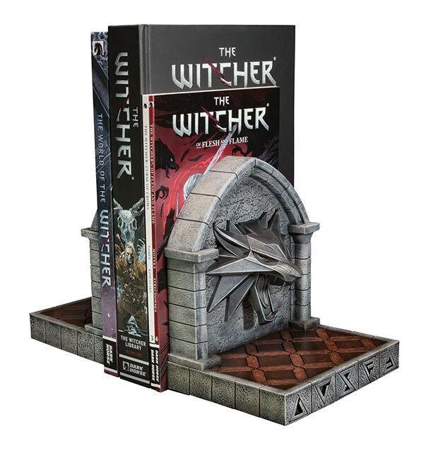 

Поддержка книг/игр/DVD — The Witcher 3: Wild Hunt — The Wolf Dark Horse