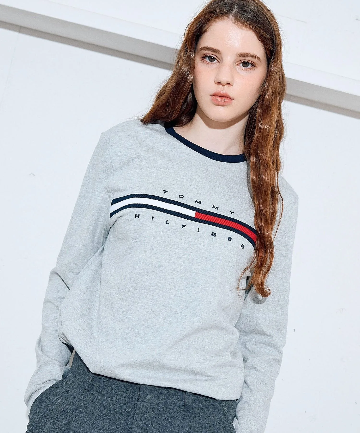 Футболка с длинными рукавами с логотипом TOMMY HILFIGER / TINO TEE, Gray P8F