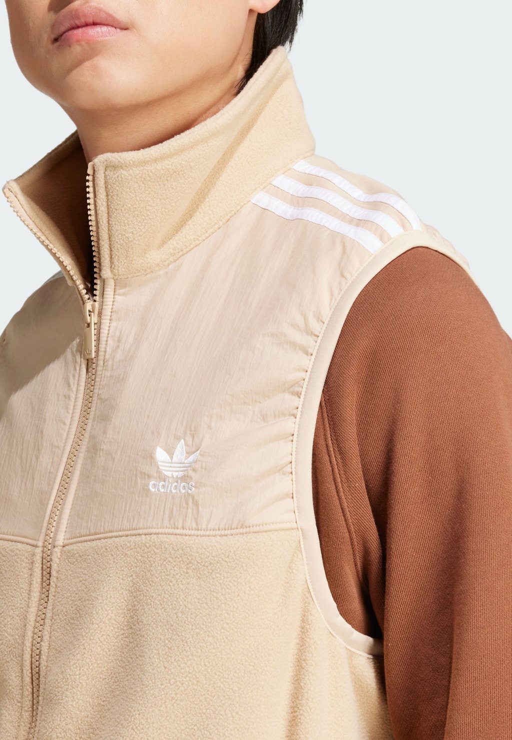 

Жилет ADICOLOR 3-STRIPES MICROFLEECE adidas Originals, бежевый