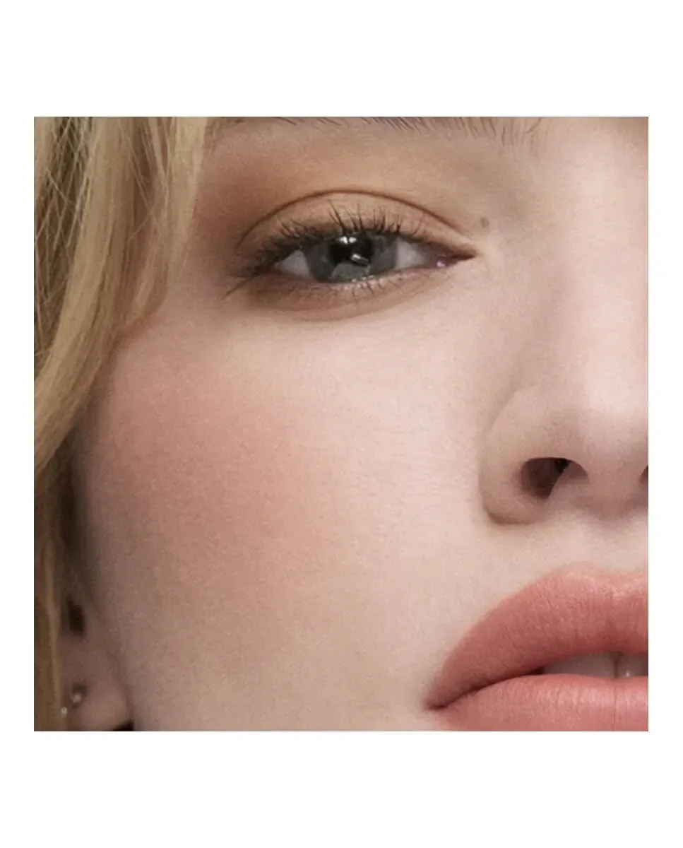 Ультралегкие румяна The Sculpting Blush 7 г Estée Lauder, Magnet — фото 3