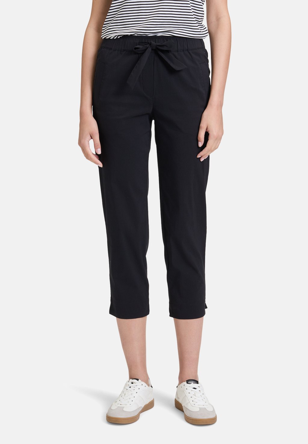

Брюки MIT ELASTISCHEM BUND Betty & Co, черный