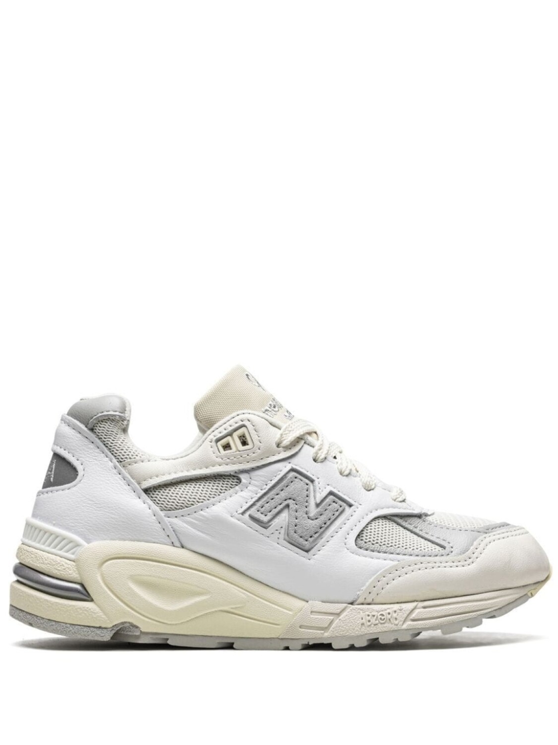 

New Balance кроссовки 990 V2 Made in USA - Sea Salt из коллаборации с Teddy Santis, белый