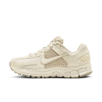

Кроссовки Nike Zoom Vomero 5, цвет Pale Ivory/Pale Ivory/Sanddrift/Pale Ivory