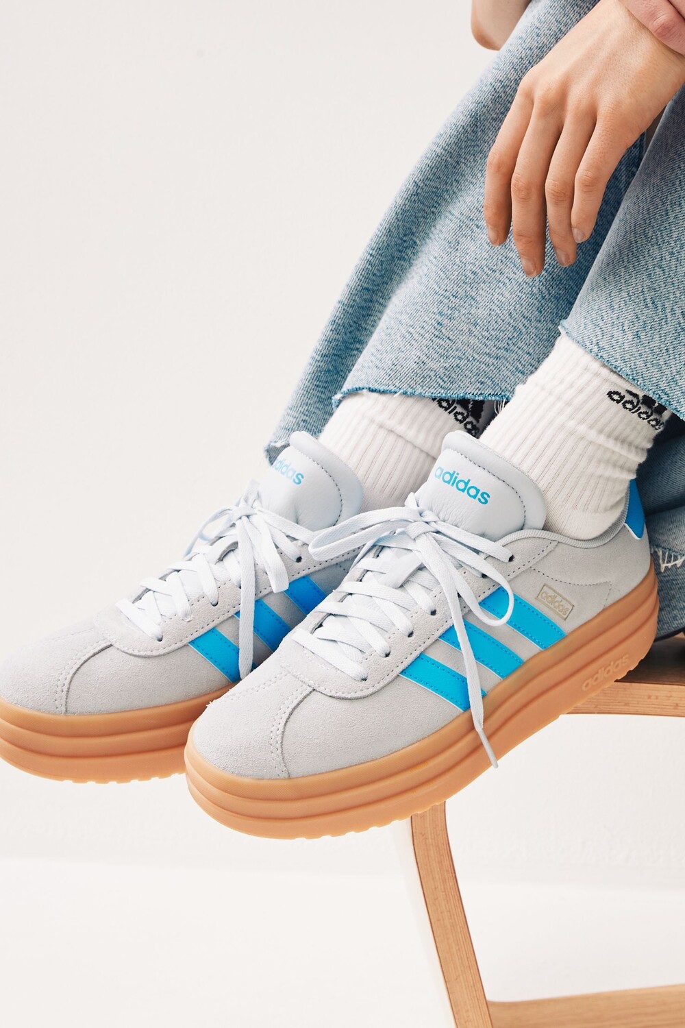 

Vl Court смелые спортивные кроссовки Adidas, синий