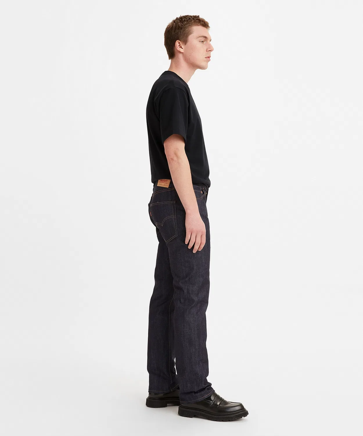 Джинсы винтажные slim fit Levi's Vintage Clothing 505 1967, дарк индиго — фото 3