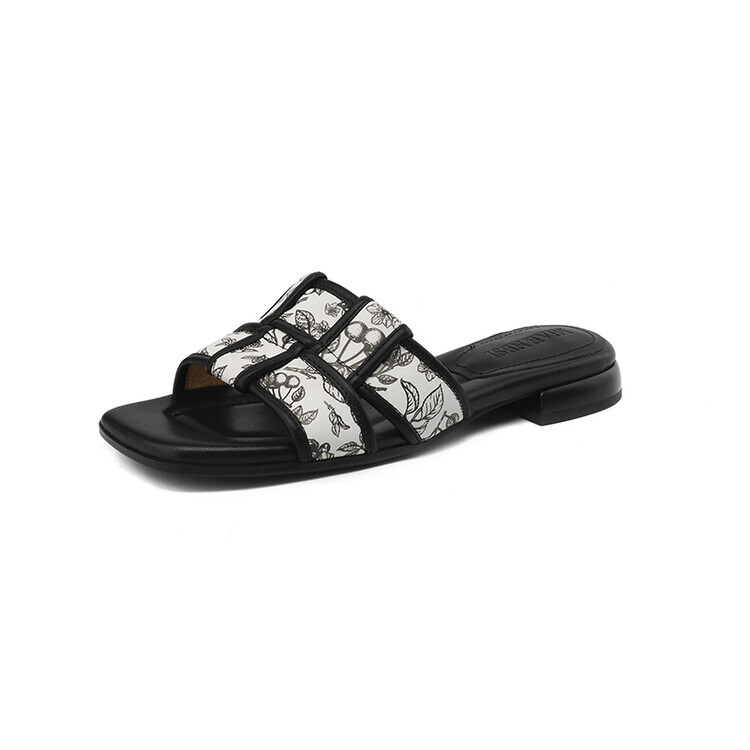 

Шлепанцы женские Quicheshoes, черный