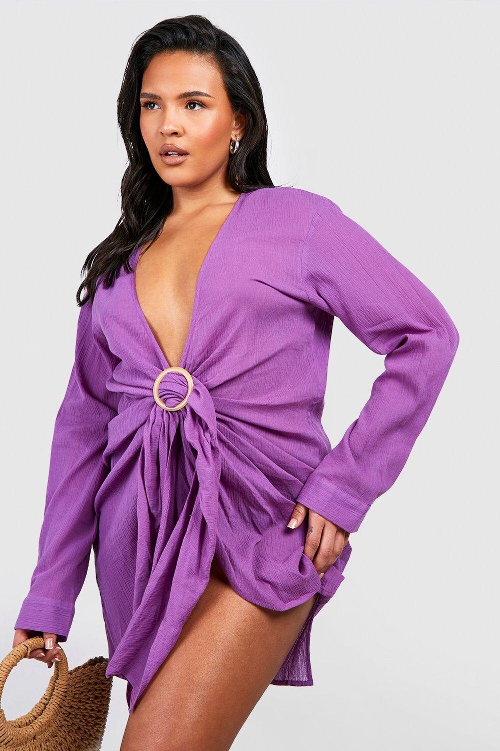 

Пляжное платье размера плюс с кольцами из марлевой ткани boohoo, фиолетовый