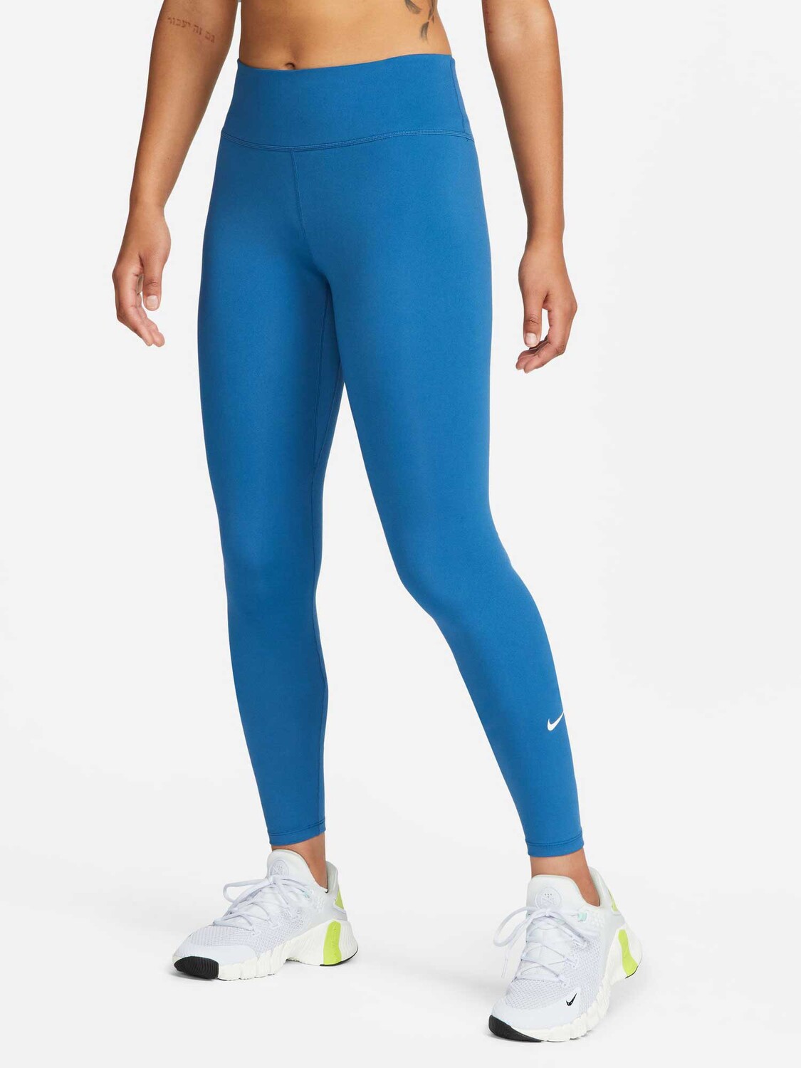 

Тайтсы Nike W NK ONE DF MR TGT, синий