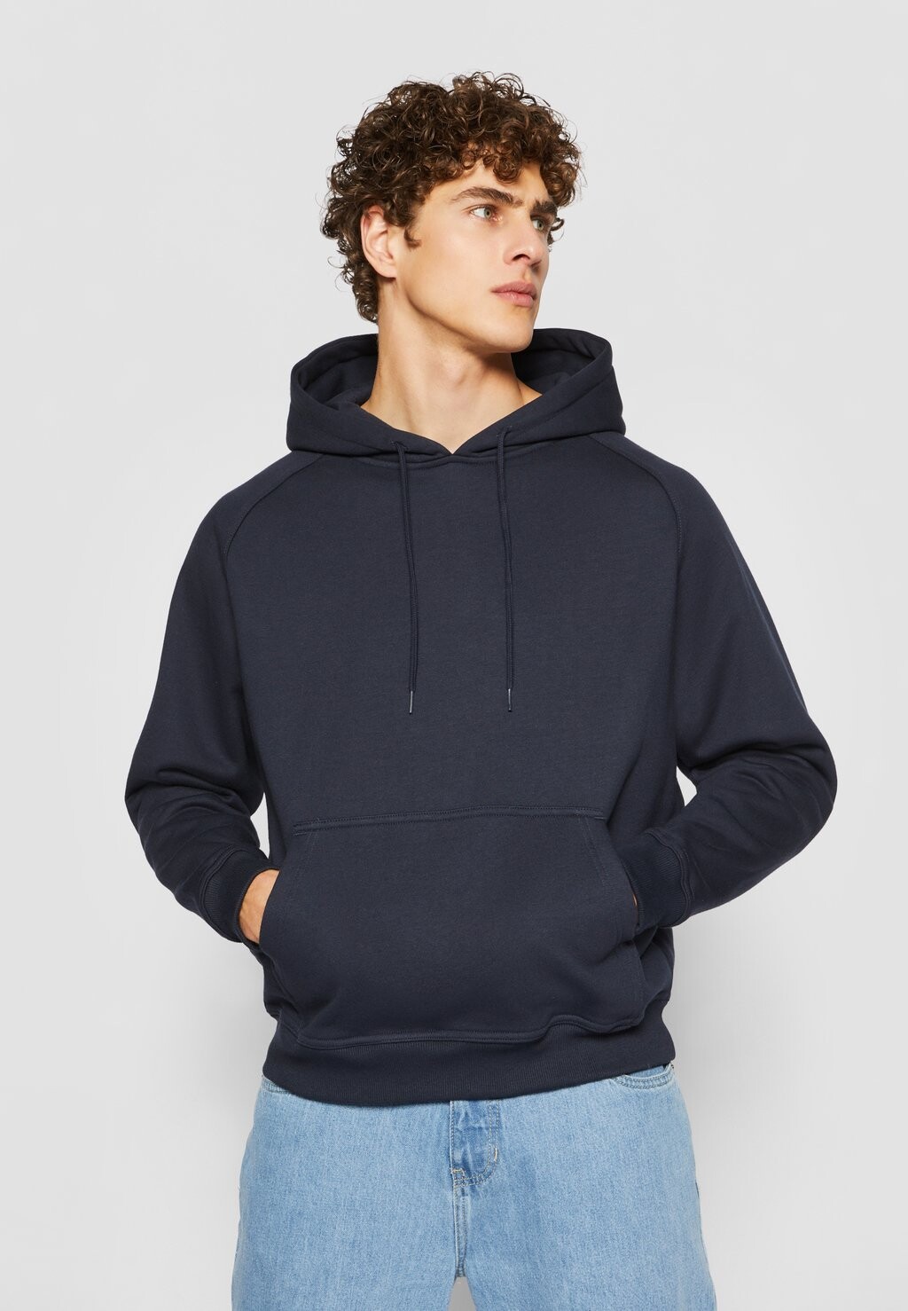 

Толстовка BLANK HOODY Urban Classics, темно-синий