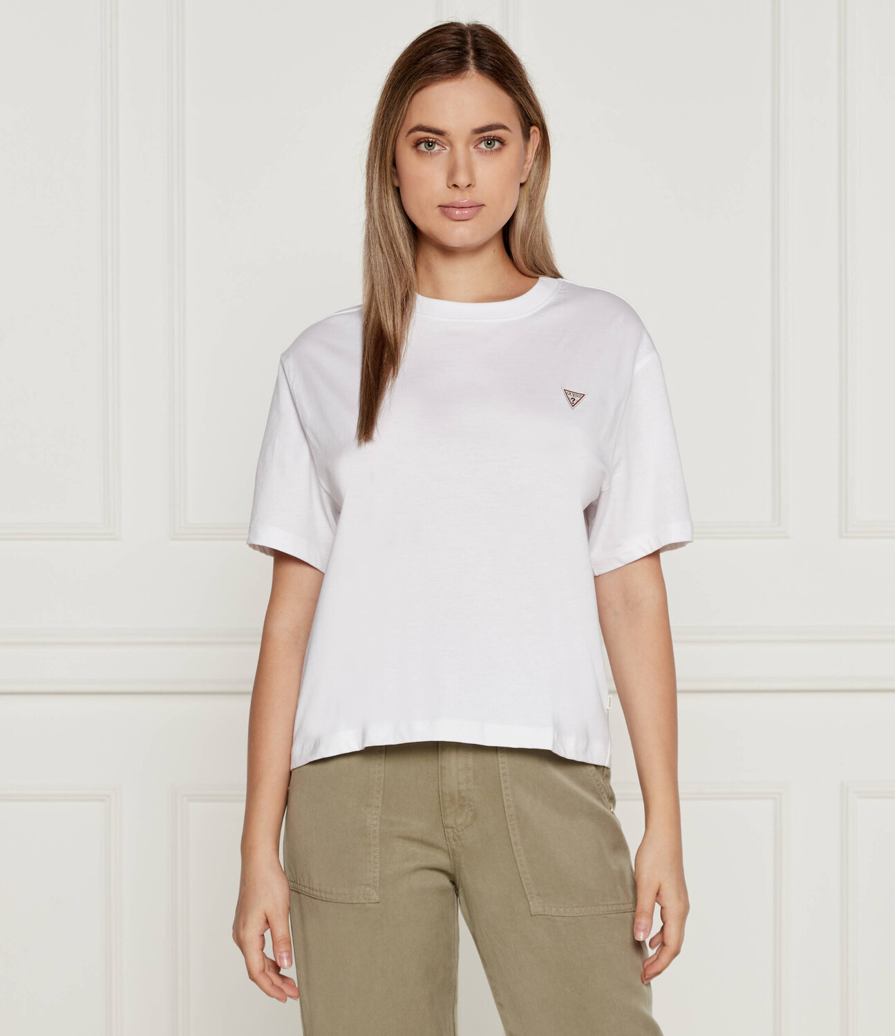 

Футболка Guess Jeans Regular Fit, белый