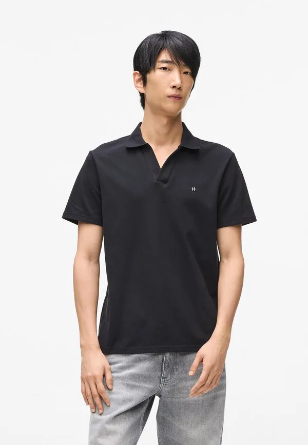 

Булавка с монограммой, прозрачный пляжный аксессуар для пляжа Karl Lagerfeld, Black, Черный, Булавка с монограммой, прозрачный пляжный аксессуар для пляжа Karl Lagerfeld, Black