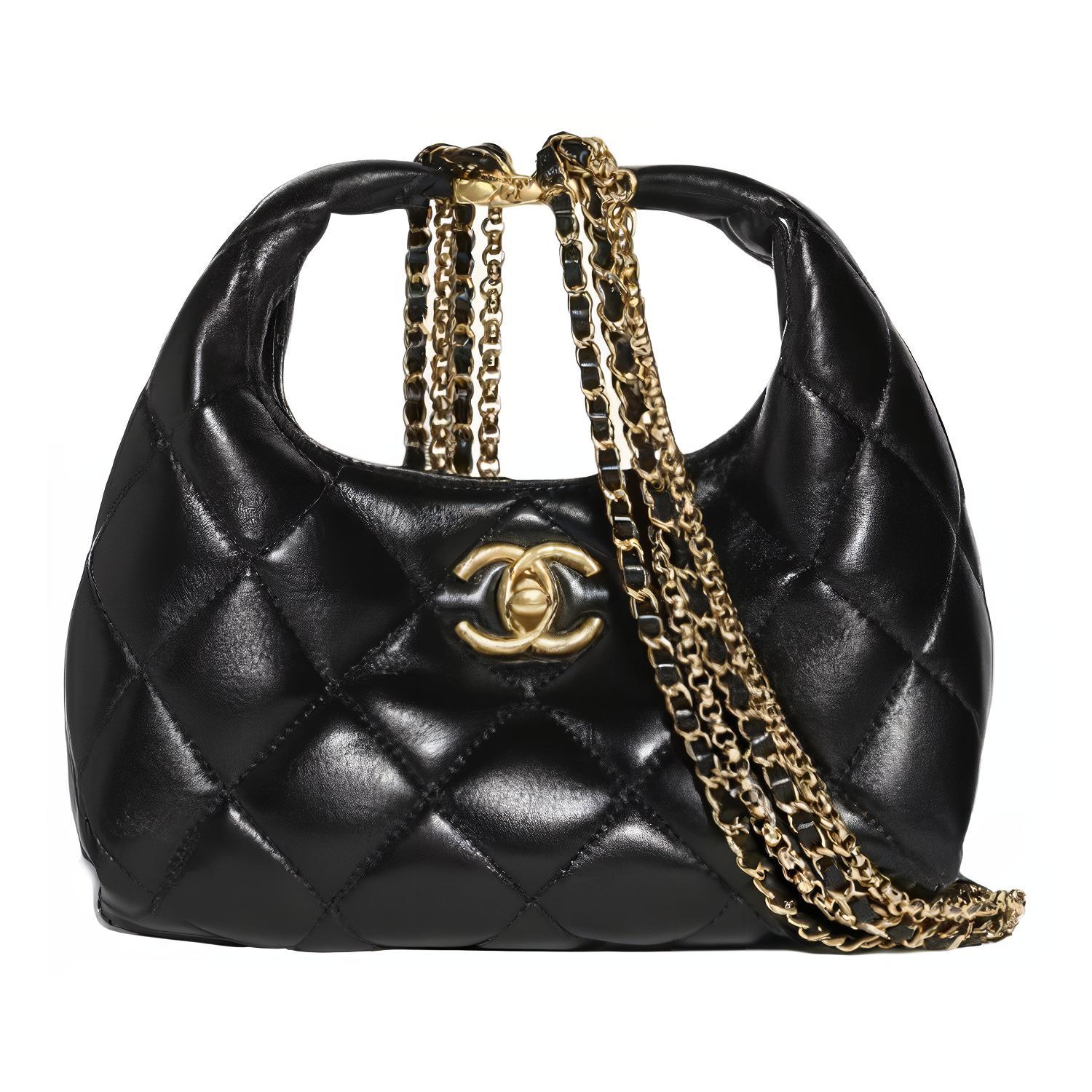 

Женская черная сумка через плечо из овчины CHANEL