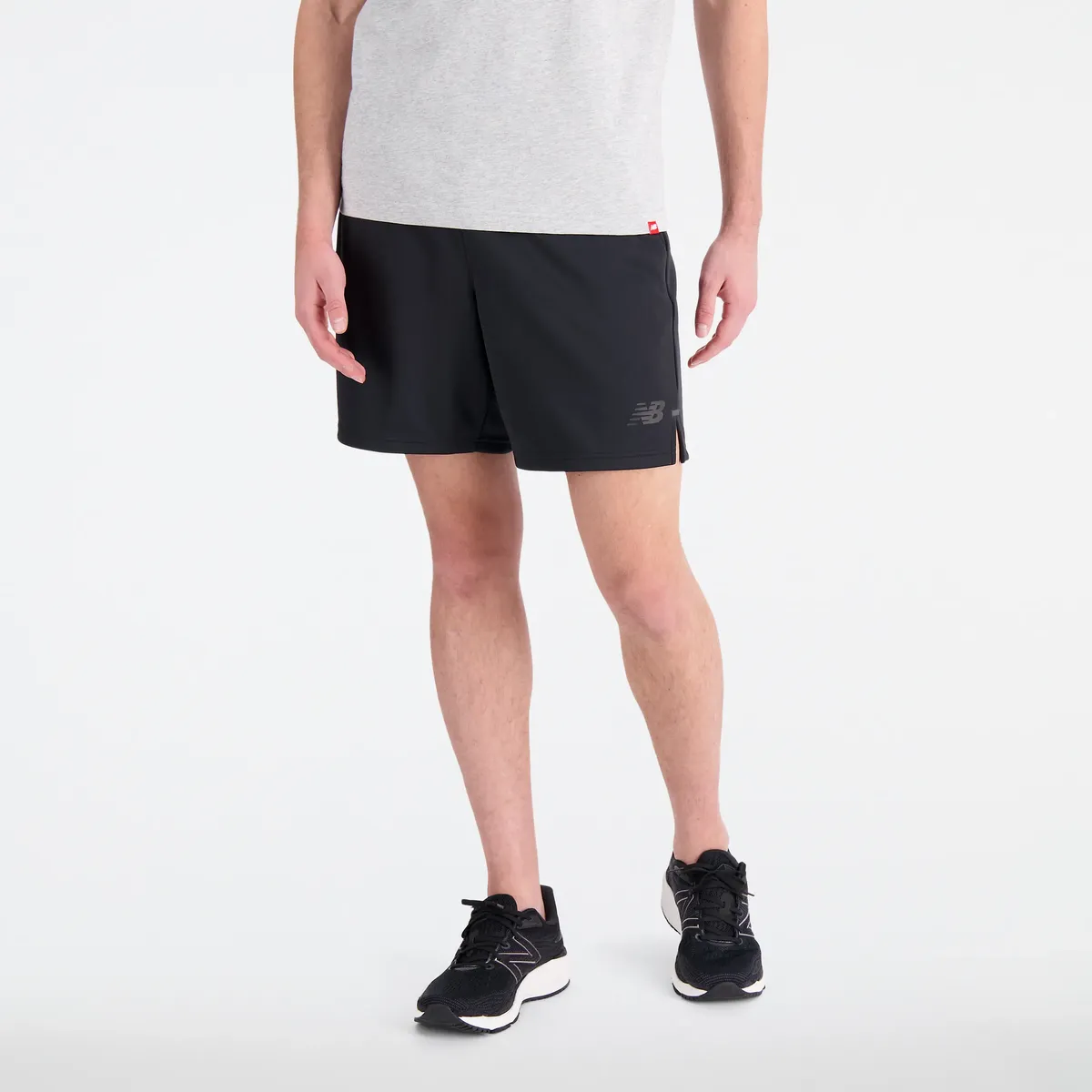 

Шорты New Balance "МУЖСКИЕ ТРЕНИРОВОЧНЫЕ ШОРТЫ", черный