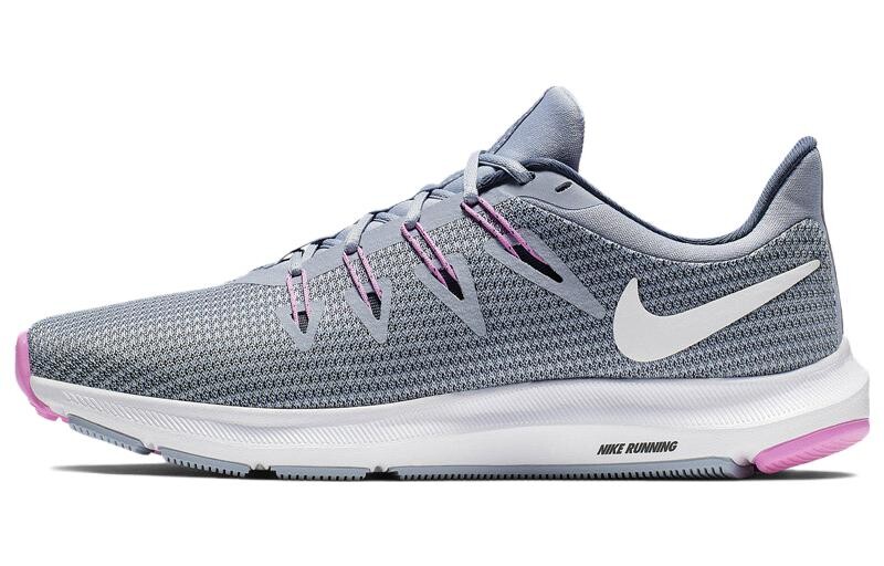 

Кроссовки женские Quest 3 Low-top серые Nike