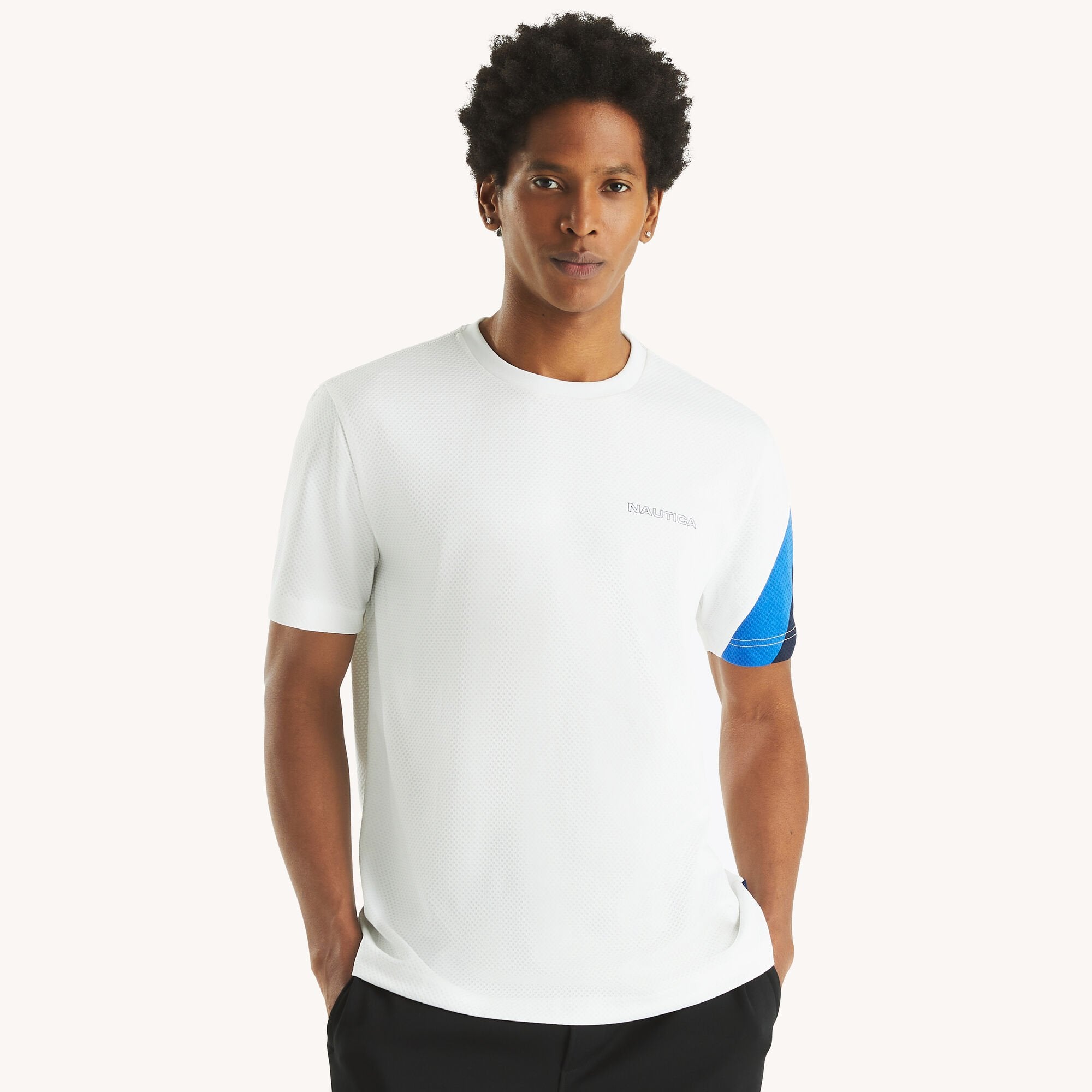

Футболка Nautica Mens Navtech с круглым вырезом, цвет bright white