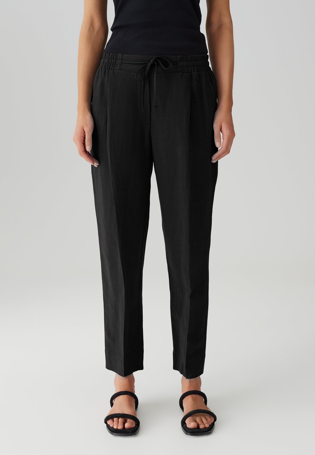 

Брюки MID RISE CROPPED FIT OPUS PANTS, черный