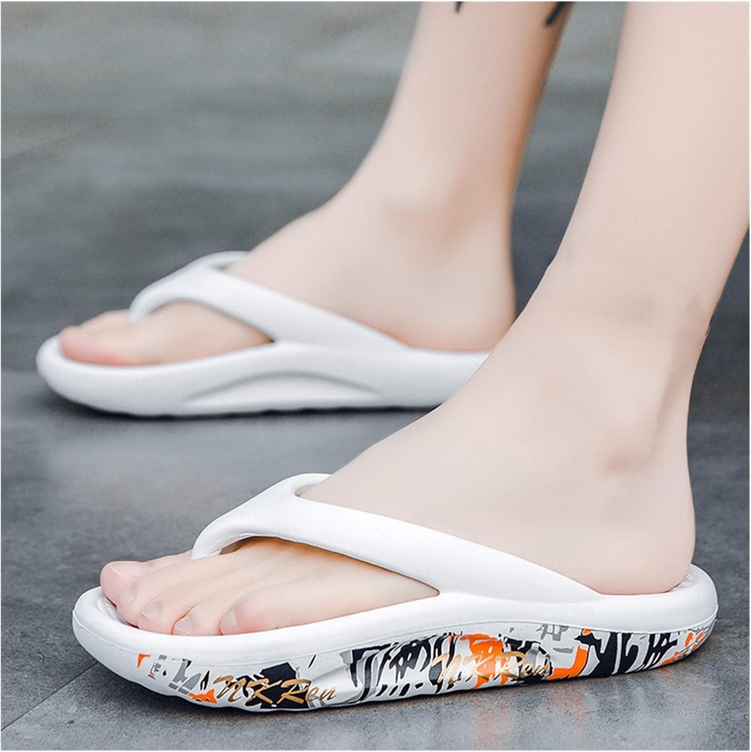 

Мужские вьетнамки YXCKG, шлепанцы для мужчин, плоские, модные, летние пляжные шлепанцы, для улицы и дома, спортивные сандалии, пляжные вьетнамки (Цвет: хаки B, Размер: EUR38)